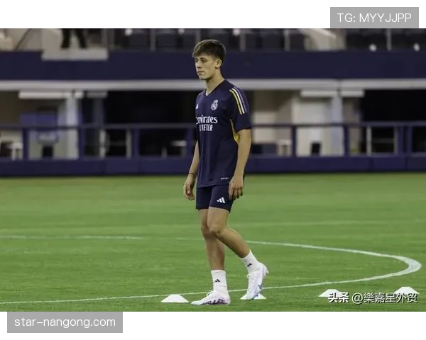 居莱尔与亚马尔国家队技术特点及战术适配性对比：风格差异如何影响实战角色？