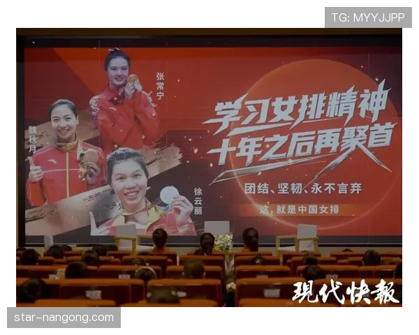 魏秋月赛场像指挥官,生活照里全是邻家式琐碎,反差把我惊到了 魏秋月赛场像指挥官,生活照里全是邻家式琐碎,反差把我惊到了
